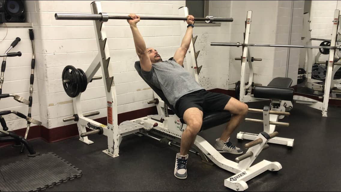 incline-bench-press-top-position with barbell in extended arms