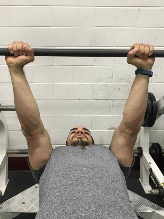 How To Close Grip Bench Press Correctly & Safely Story