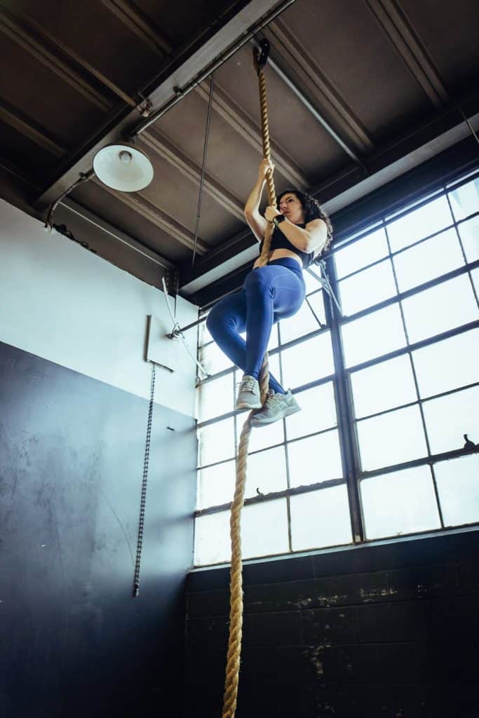 brittany-robles-climbing-rope